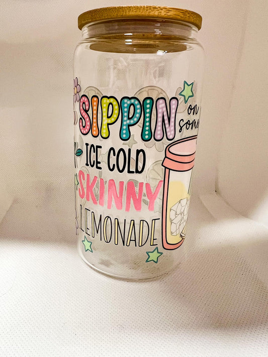 Sipping on ice-cold SKINNY LEMONADE